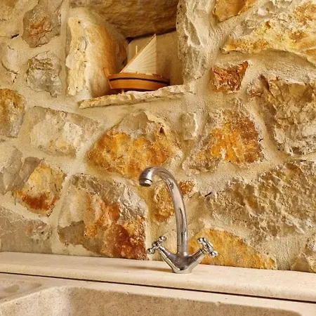 Kuca Za Odmor Dijana Holiday home Gornje Selo