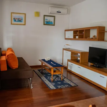 Kuca Za Odmor Dijana *